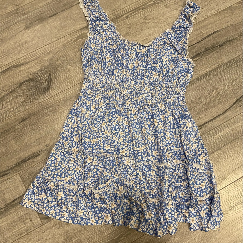 Ditsy Floral Ruffled Dress